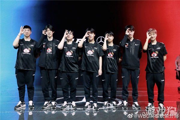 内篮球的曝 内篮球的曝
