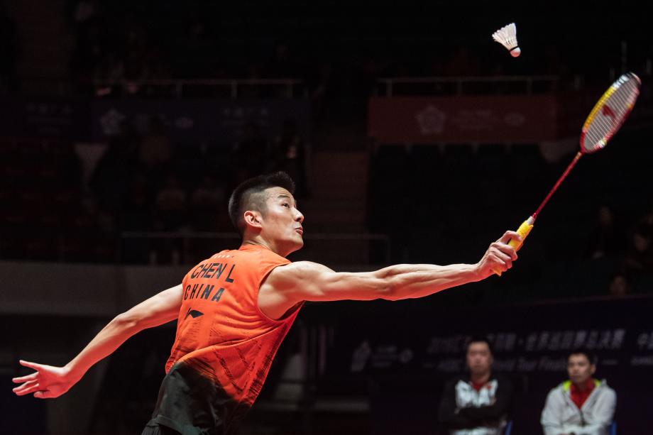 尤其是在与 尤其是在与