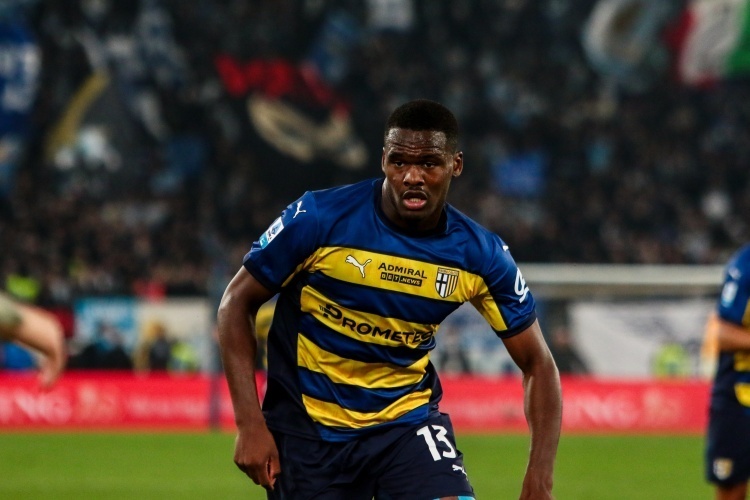 他通过快速 他通过快速