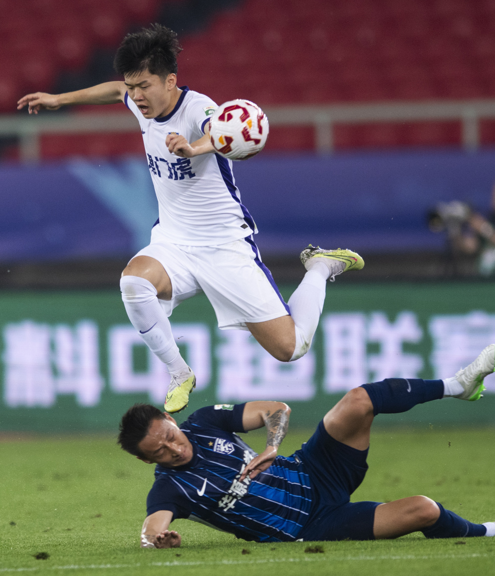 不禁让人期 不禁让人期