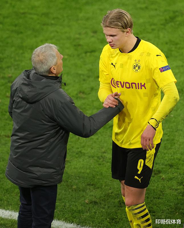 队内气氛紧 队内气氛紧